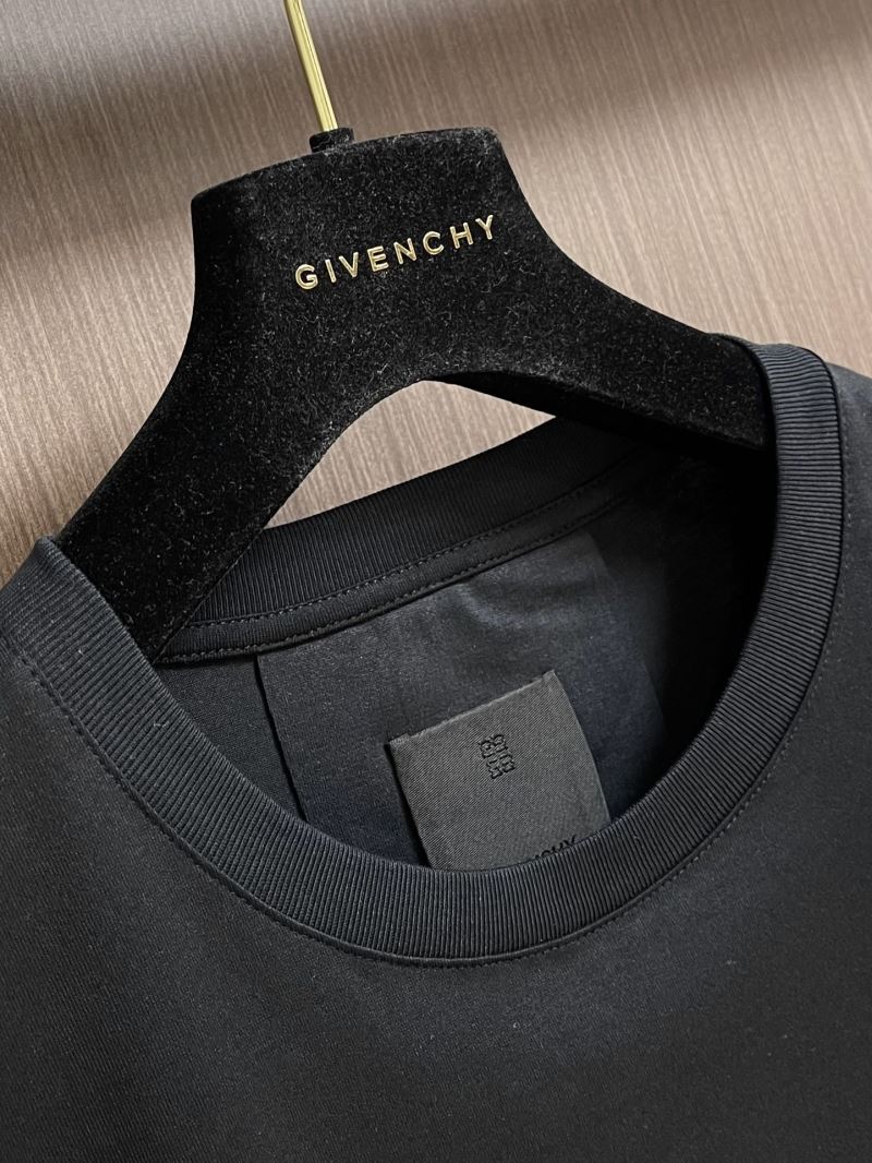 Givenchy T-Shirts